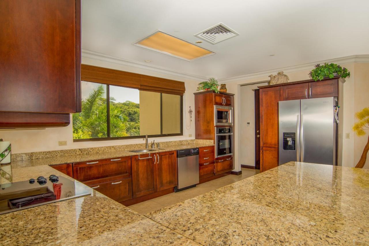 Malinche 38A Luxury Apartment - Reserva Conchal Playa Conchal Bagian luar foto